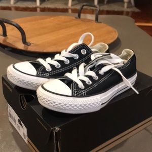 Converse kids size 11